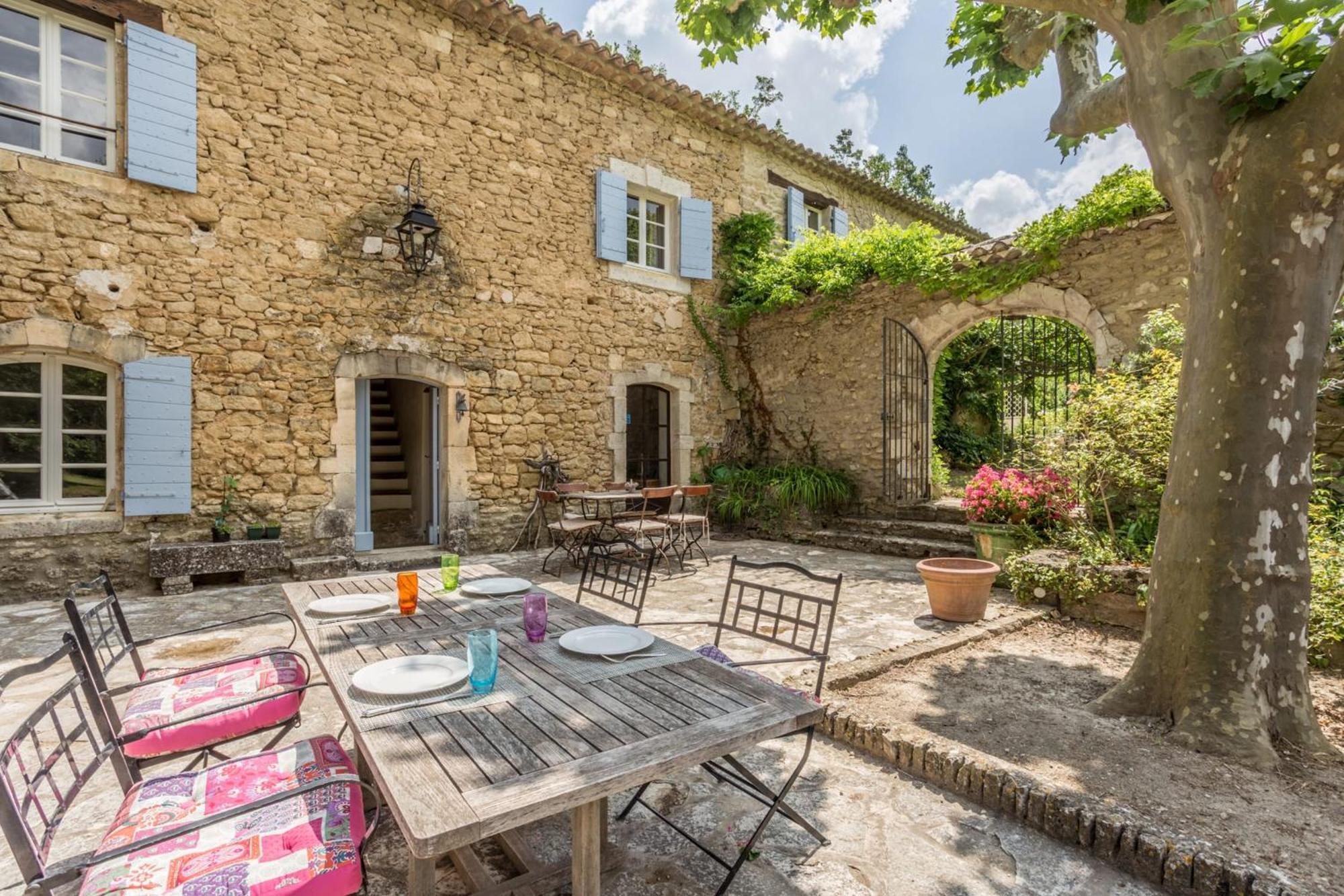 La Maison Des Artistes Ménerbes Dış mekan fotoğraf