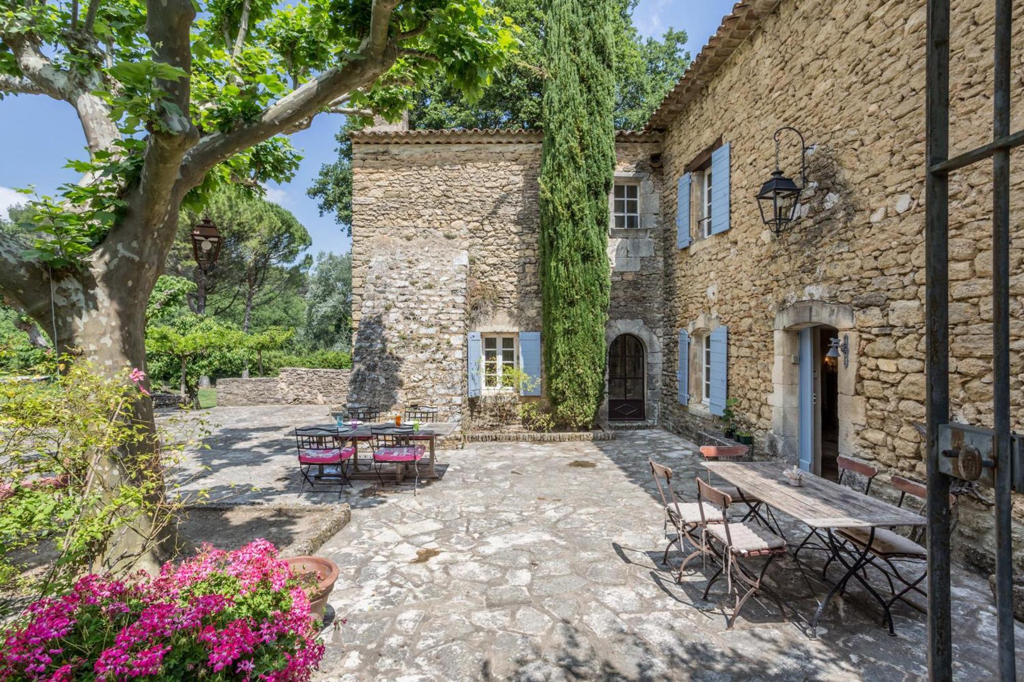 La Maison Des Artistes Ménerbes Dış mekan fotoğraf